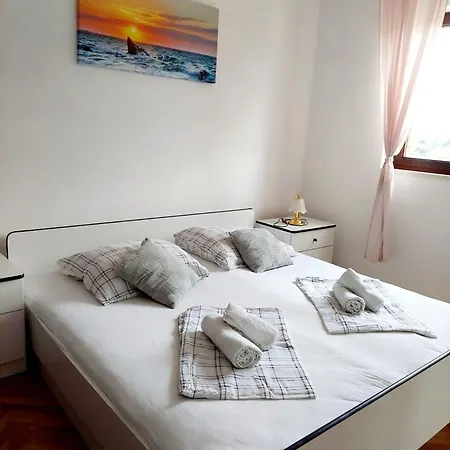 With Parking Space Postira, Brac - 700 *