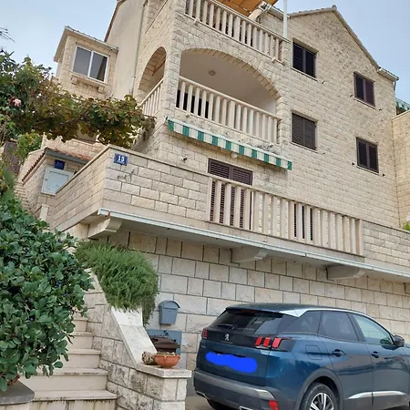 With A Parking Space Postira, Brac - 700 Postira