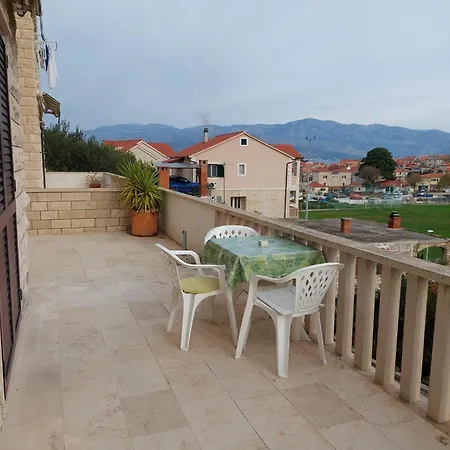 Apartment With Parking Space Postira, Brac - 700